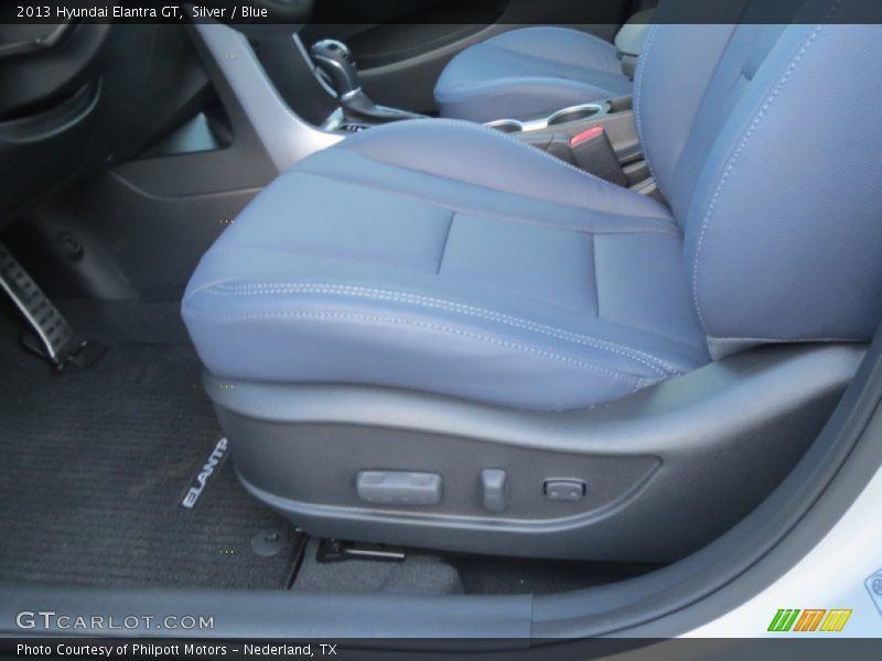 Front Seat of 2013 Elantra GT