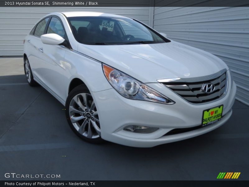 Shimmering White / Black 2013 Hyundai Sonata SE