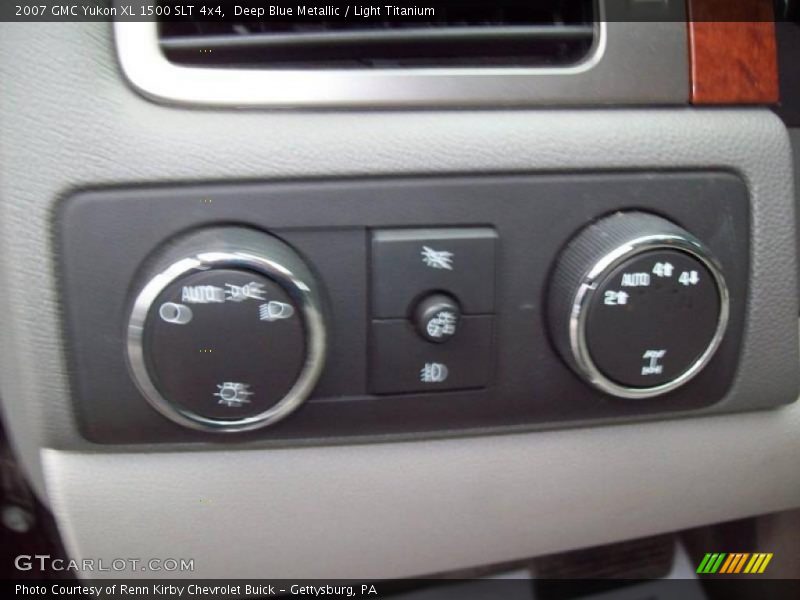 Deep Blue Metallic / Light Titanium 2007 GMC Yukon XL 1500 SLT 4x4