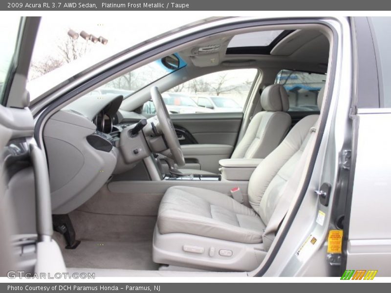 Front Seat of 2009 RL 3.7 AWD Sedan