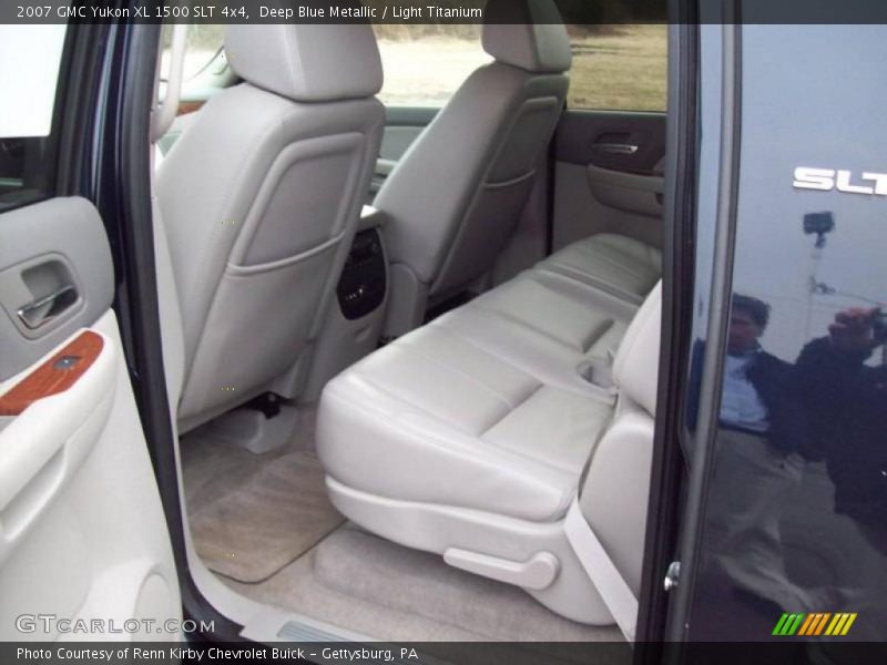 Deep Blue Metallic / Light Titanium 2007 GMC Yukon XL 1500 SLT 4x4