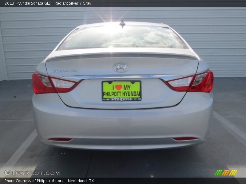 Radiant Silver / Gray 2013 Hyundai Sonata GLS