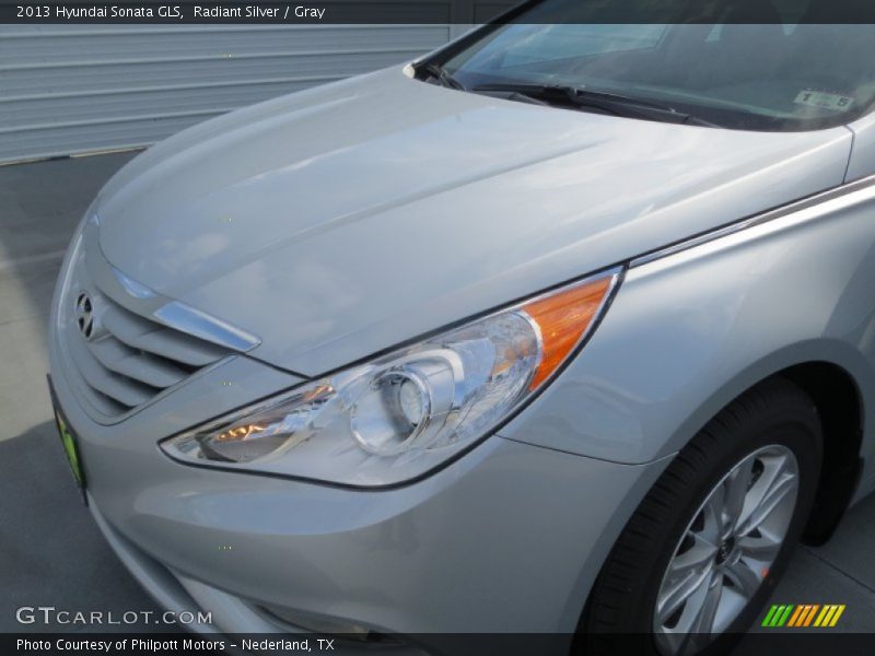 Radiant Silver / Gray 2013 Hyundai Sonata GLS