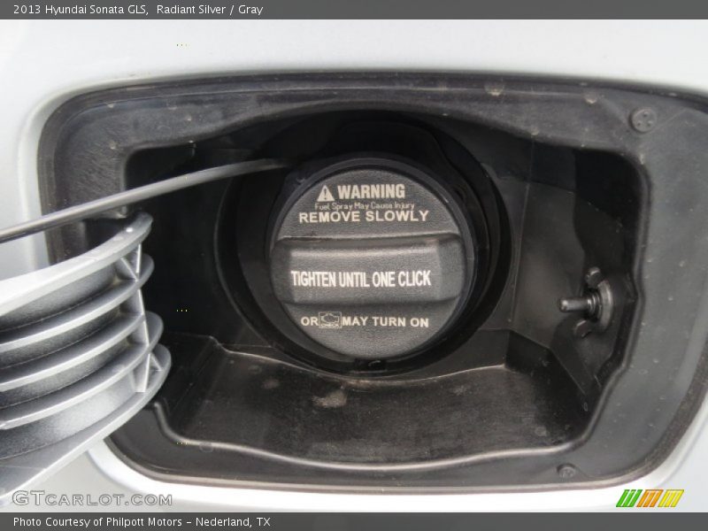 Radiant Silver / Gray 2013 Hyundai Sonata GLS