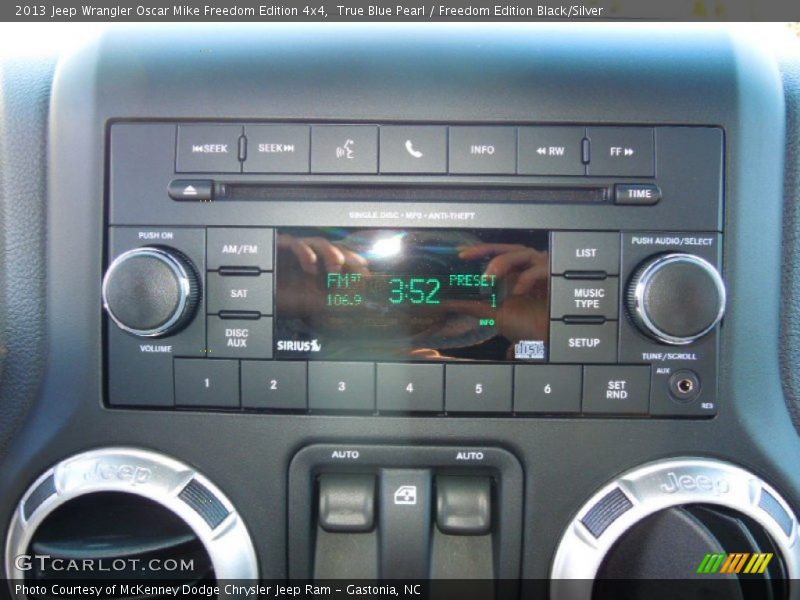 Audio System of 2013 Wrangler Oscar Mike Freedom Edition 4x4