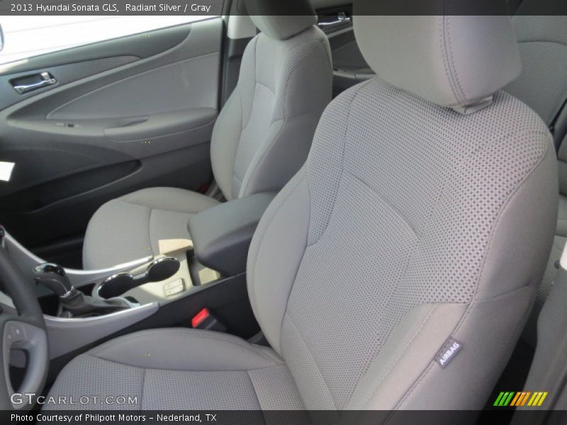 Radiant Silver / Gray 2013 Hyundai Sonata GLS