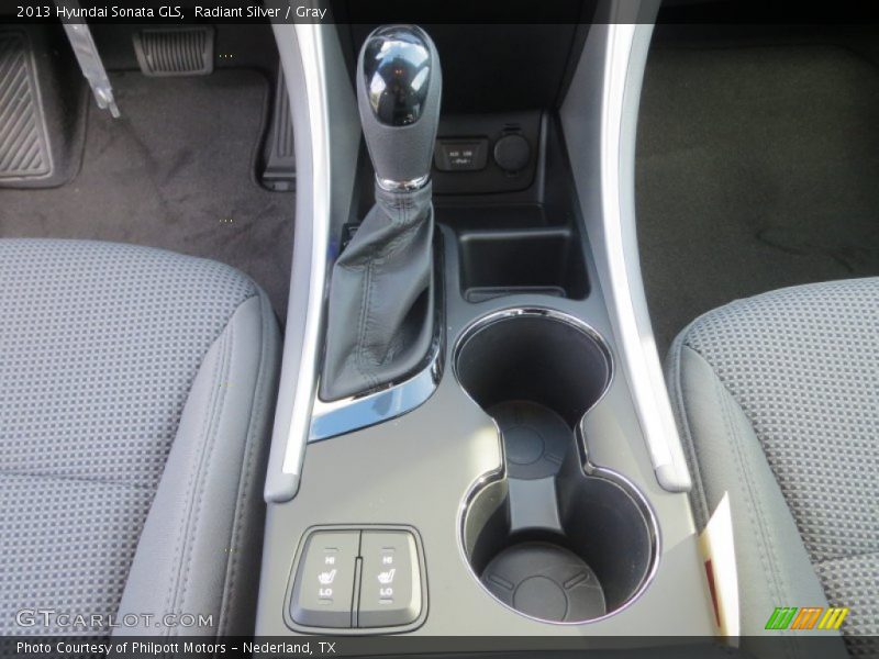 Radiant Silver / Gray 2013 Hyundai Sonata GLS