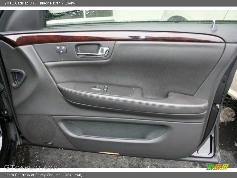 Black Raven / Ebony 2011 Cadillac DTS