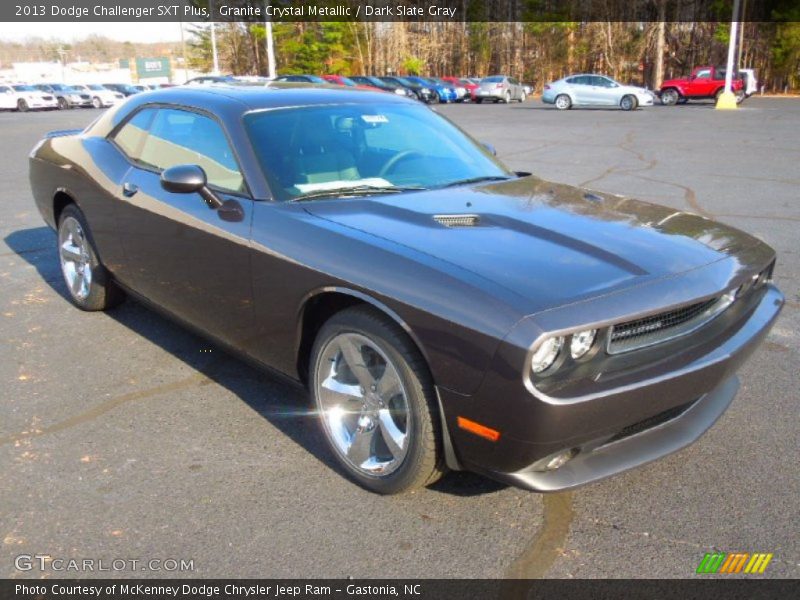 Front 3/4 View of 2013 Challenger SXT Plus