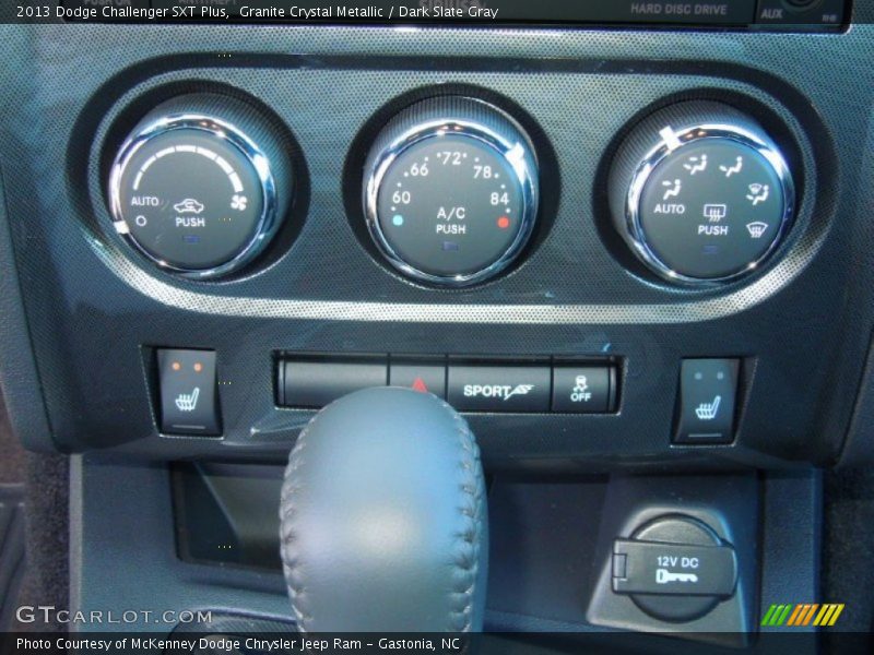 Controls of 2013 Challenger SXT Plus