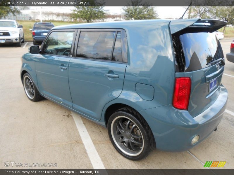 Hypnotic Teal Mica / Dark Gray 2009 Scion xB