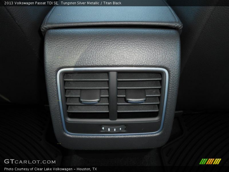 Tungsten Silver Metallic / Titan Black 2013 Volkswagen Passat TDI SE