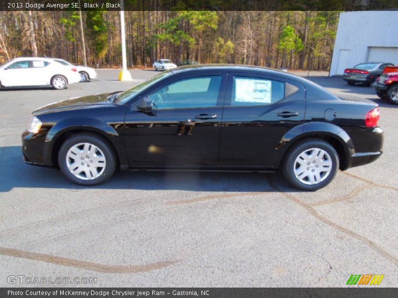 Black / Black 2013 Dodge Avenger SE