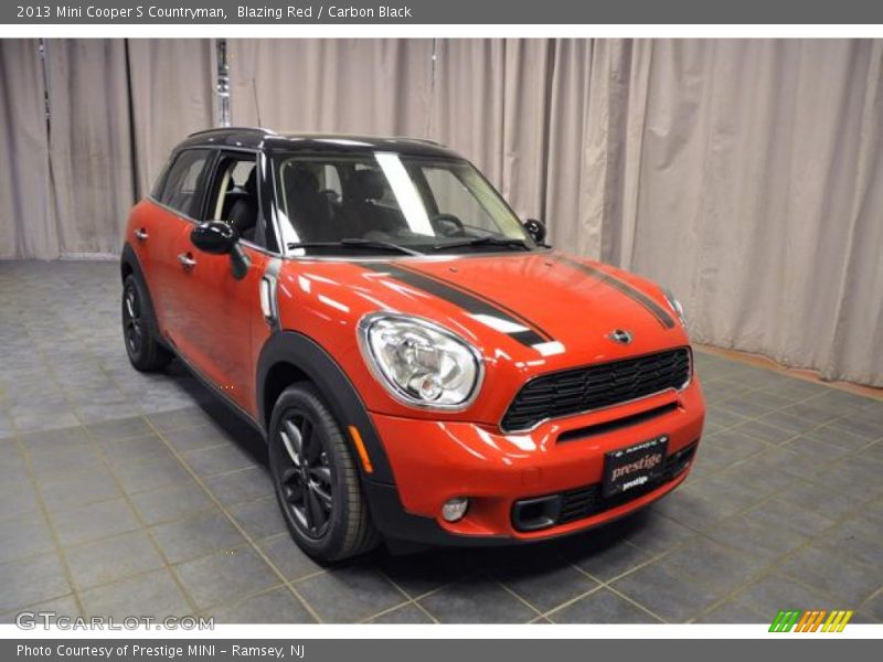 Blazing Red / Carbon Black 2013 Mini Cooper S Countryman