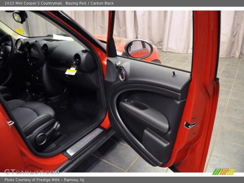 Blazing Red / Carbon Black 2013 Mini Cooper S Countryman