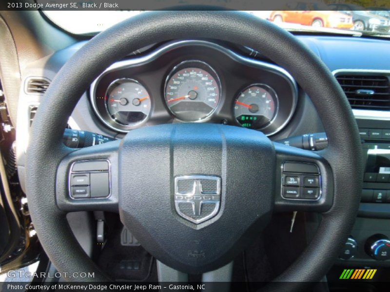 Black / Black 2013 Dodge Avenger SE