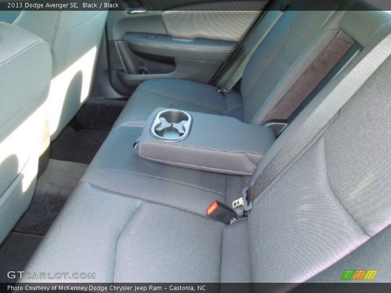 Black / Black 2013 Dodge Avenger SE