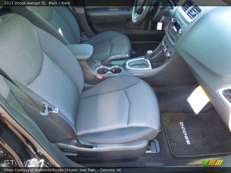 Black / Black 2013 Dodge Avenger SE