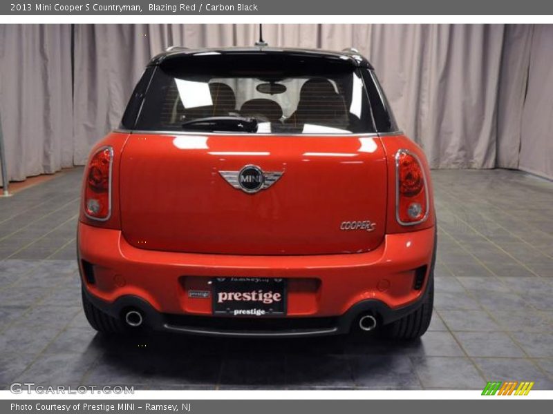 Blazing Red / Carbon Black 2013 Mini Cooper S Countryman