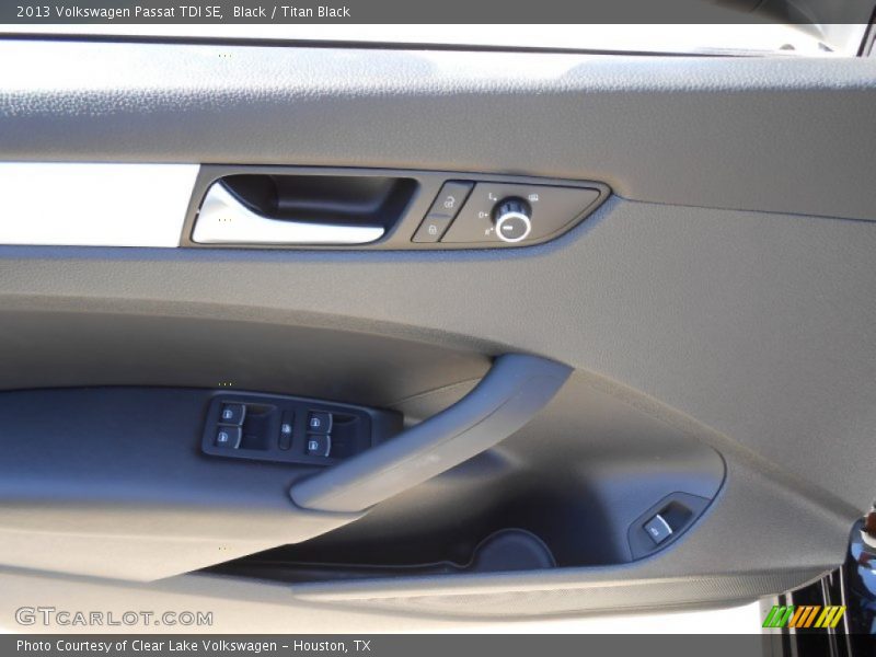 Black / Titan Black 2013 Volkswagen Passat TDI SE