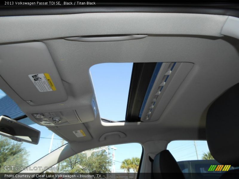 Black / Titan Black 2013 Volkswagen Passat TDI SE