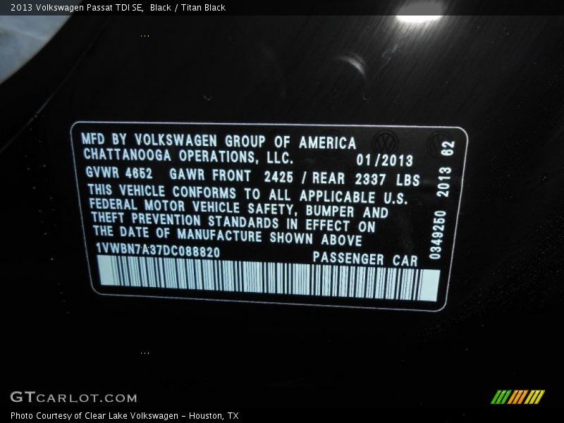 Black / Titan Black 2013 Volkswagen Passat TDI SE