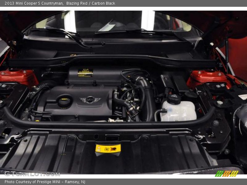 Blazing Red / Carbon Black 2013 Mini Cooper S Countryman