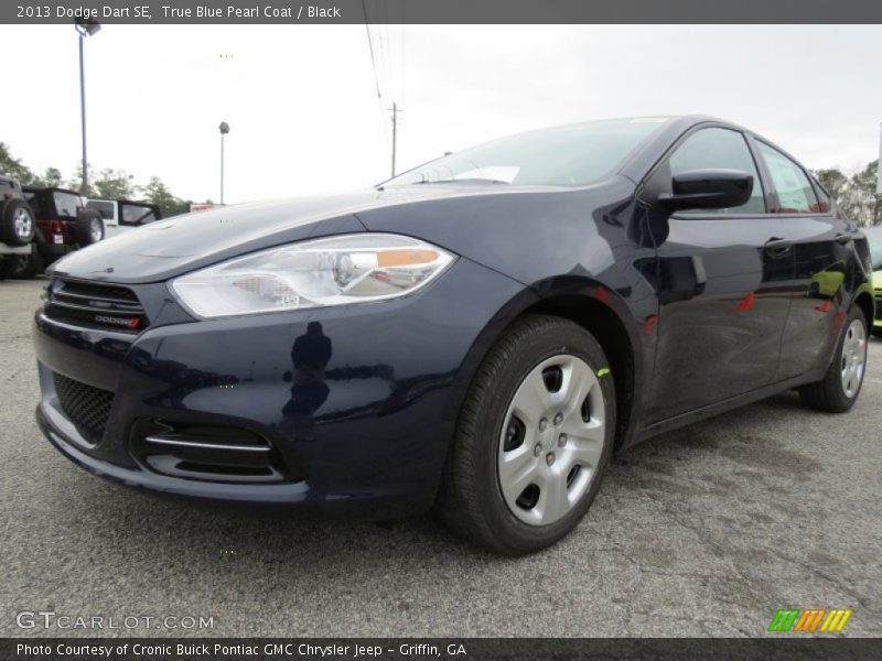 True Blue Pearl Coat / Black 2013 Dodge Dart SE