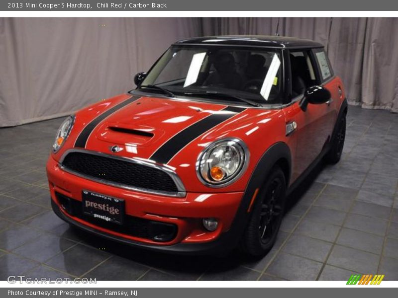 Chili Red / Carbon Black 2013 Mini Cooper S Hardtop