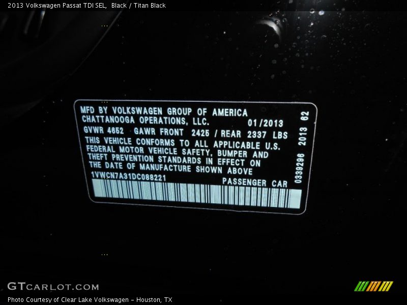 Black / Titan Black 2013 Volkswagen Passat TDI SEL