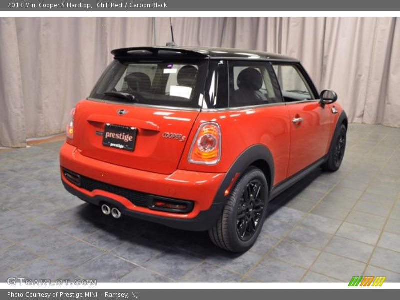 Chili Red / Carbon Black 2013 Mini Cooper S Hardtop