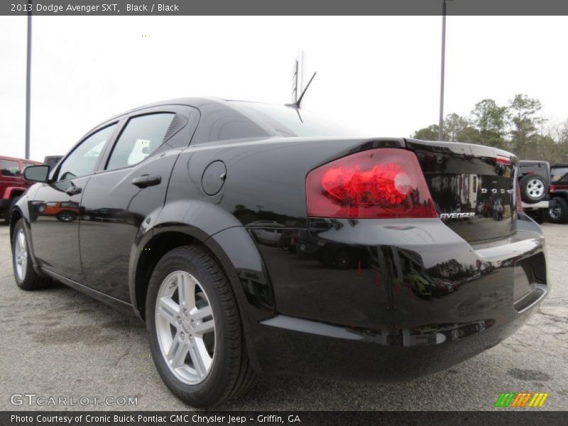 Black / Black 2013 Dodge Avenger SXT