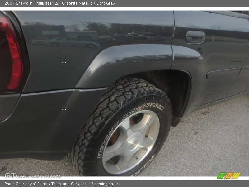 Graphite Metallic / Light Gray 2007 Chevrolet TrailBlazer LS