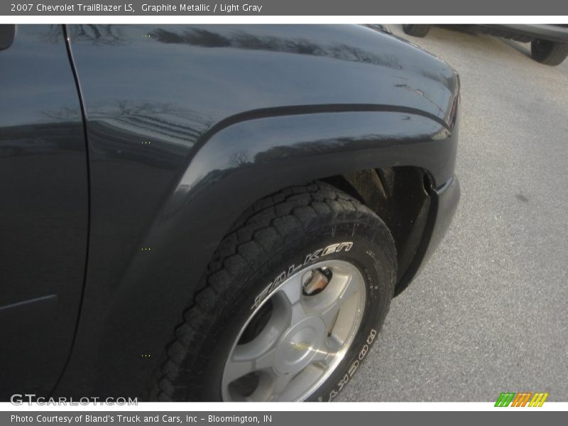 Graphite Metallic / Light Gray 2007 Chevrolet TrailBlazer LS