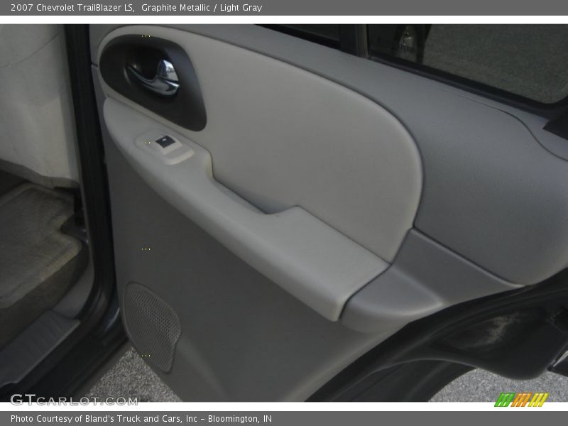 Graphite Metallic / Light Gray 2007 Chevrolet TrailBlazer LS