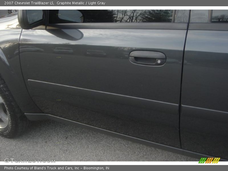 Graphite Metallic / Light Gray 2007 Chevrolet TrailBlazer LS