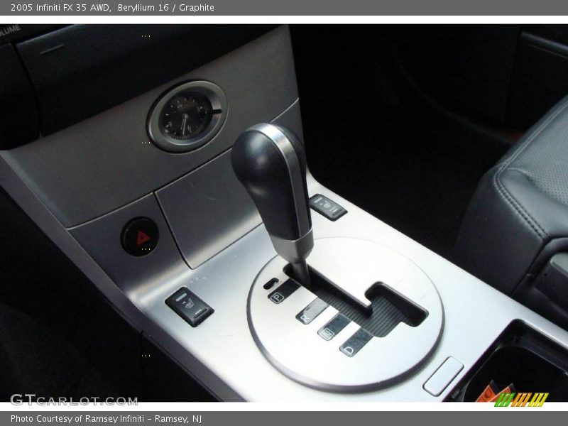Beryllium 16 / Graphite 2005 Infiniti FX 35 AWD
