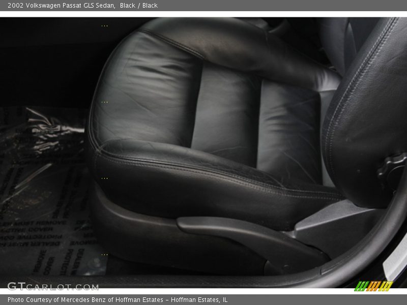 Black / Black 2002 Volkswagen Passat GLS Sedan
