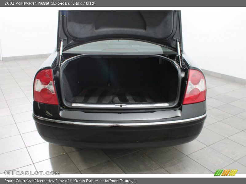 Black / Black 2002 Volkswagen Passat GLS Sedan