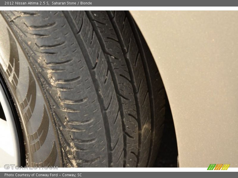 Saharan Stone / Blonde 2012 Nissan Altima 2.5 S