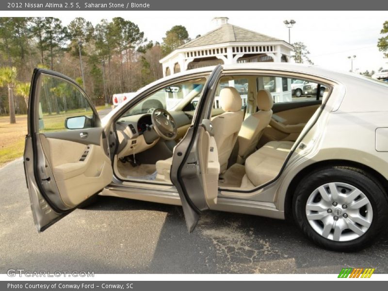 Saharan Stone / Blonde 2012 Nissan Altima 2.5 S