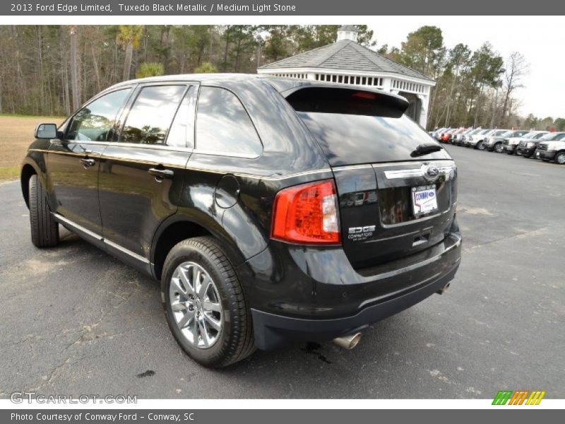 Tuxedo Black Metallic / Medium Light Stone 2013 Ford Edge Limited