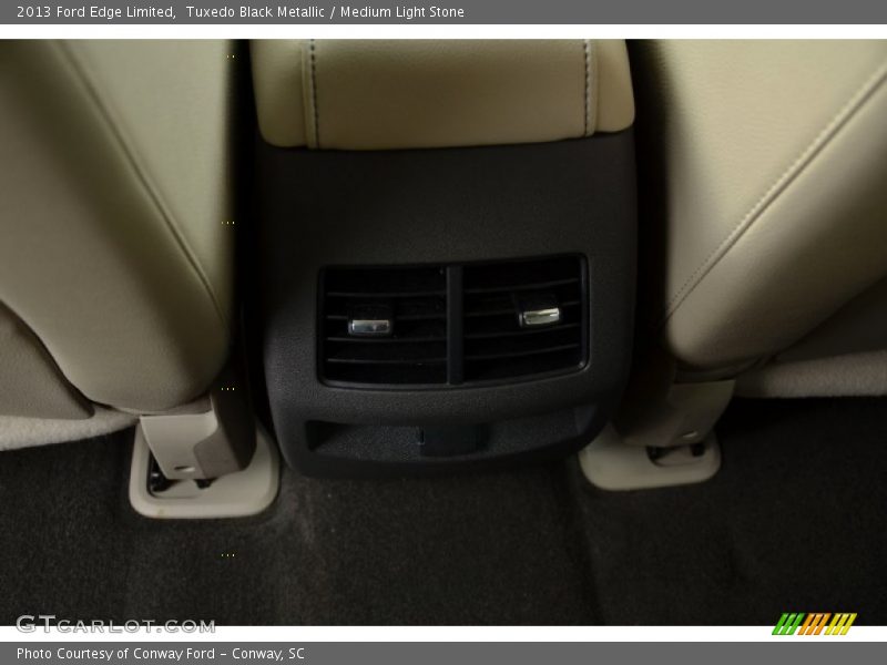 Tuxedo Black Metallic / Medium Light Stone 2013 Ford Edge Limited