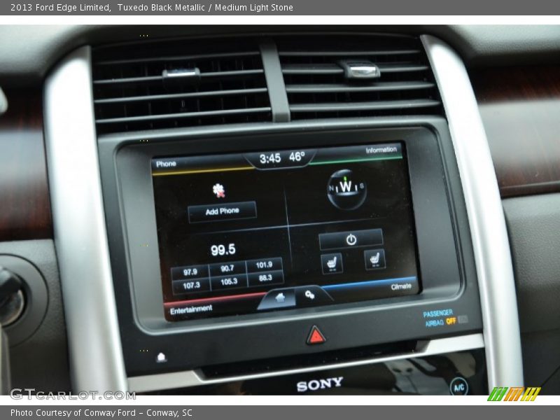 Tuxedo Black Metallic / Medium Light Stone 2013 Ford Edge Limited