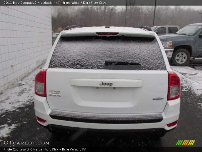 Bright White / Dark Slate Gray 2011 Jeep Compass 2.4 Latitude 4x4