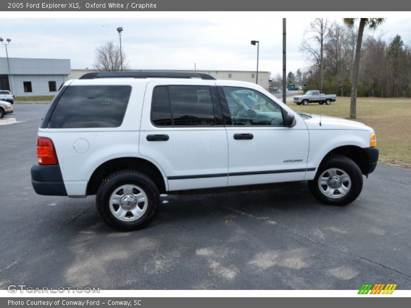 Oxford White / Graphite 2005 Ford Explorer XLS