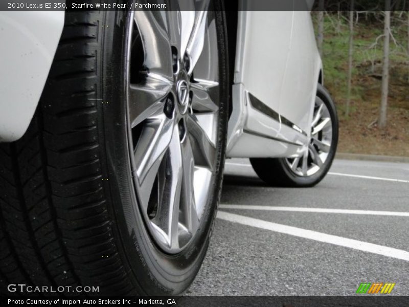 Starfire White Pearl / Parchment 2010 Lexus ES 350