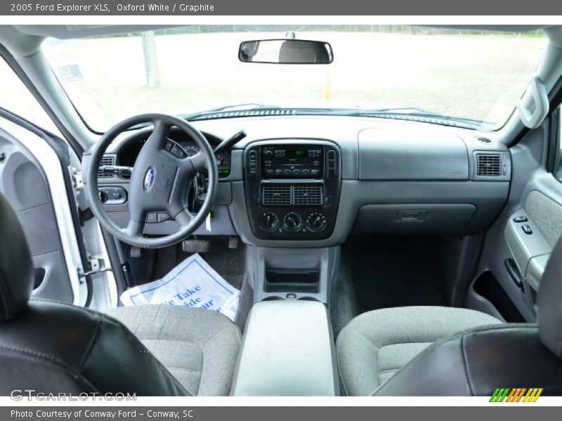 Oxford White / Graphite 2005 Ford Explorer XLS