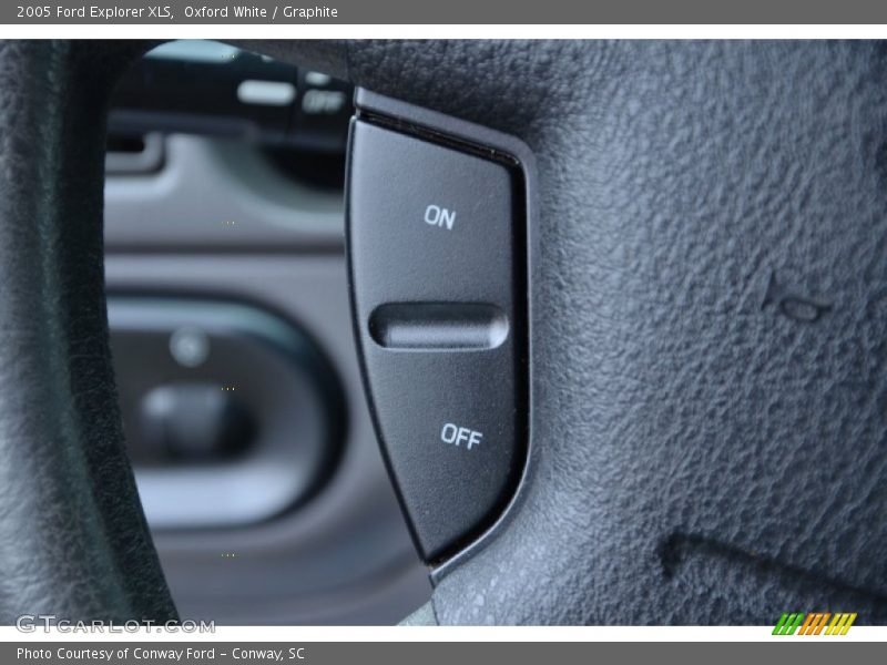 Oxford White / Graphite 2005 Ford Explorer XLS