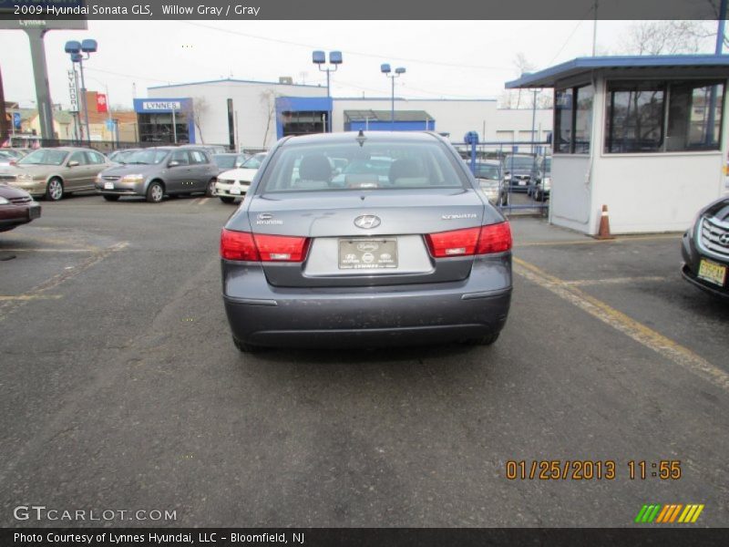 Willow Gray / Gray 2009 Hyundai Sonata GLS